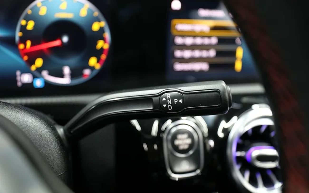 مرسيدس بنز A 35 AMG Premium 2.0L