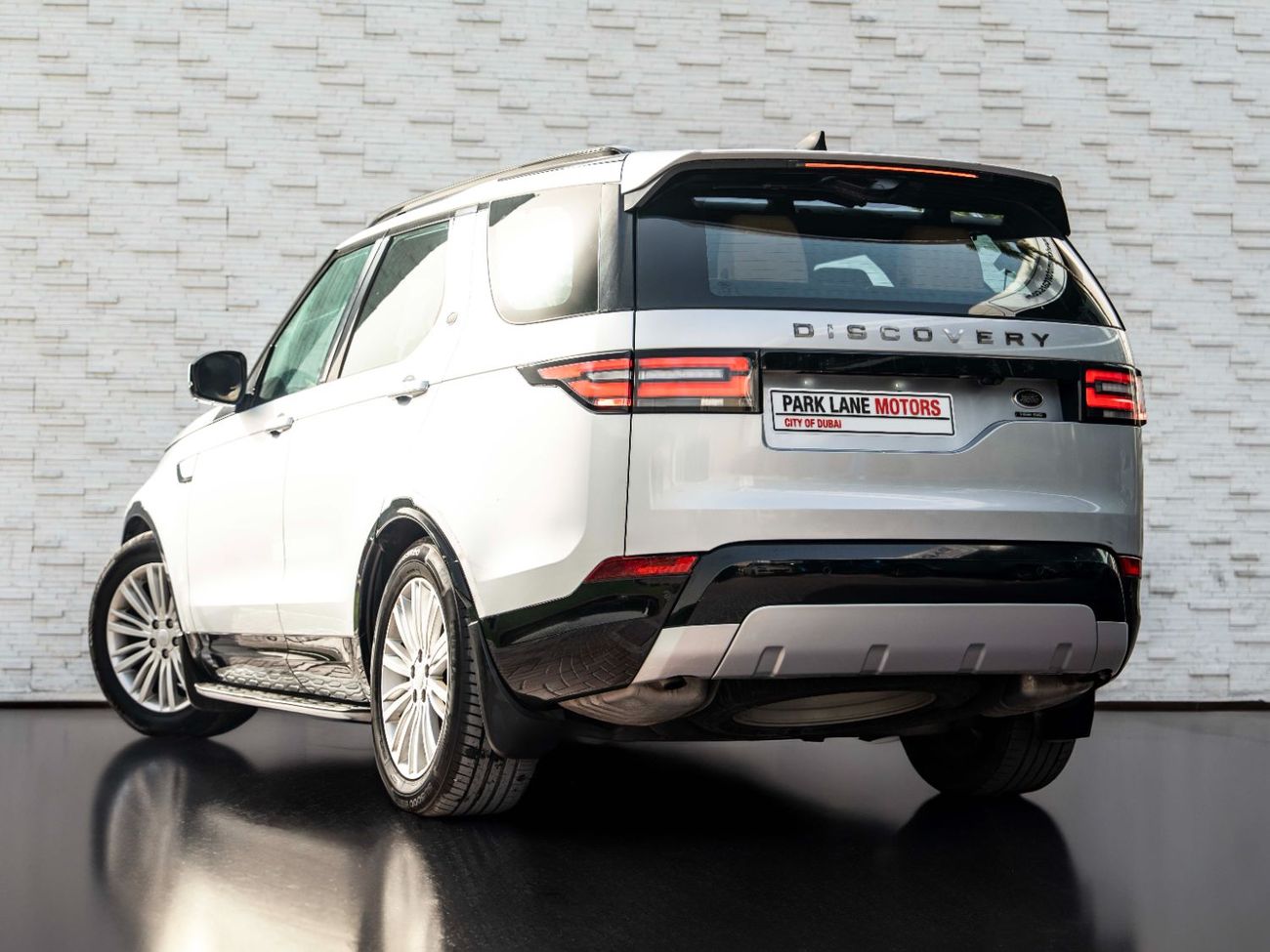 لاند روفر دسكفري HSE Luxury 2.0L 4WD