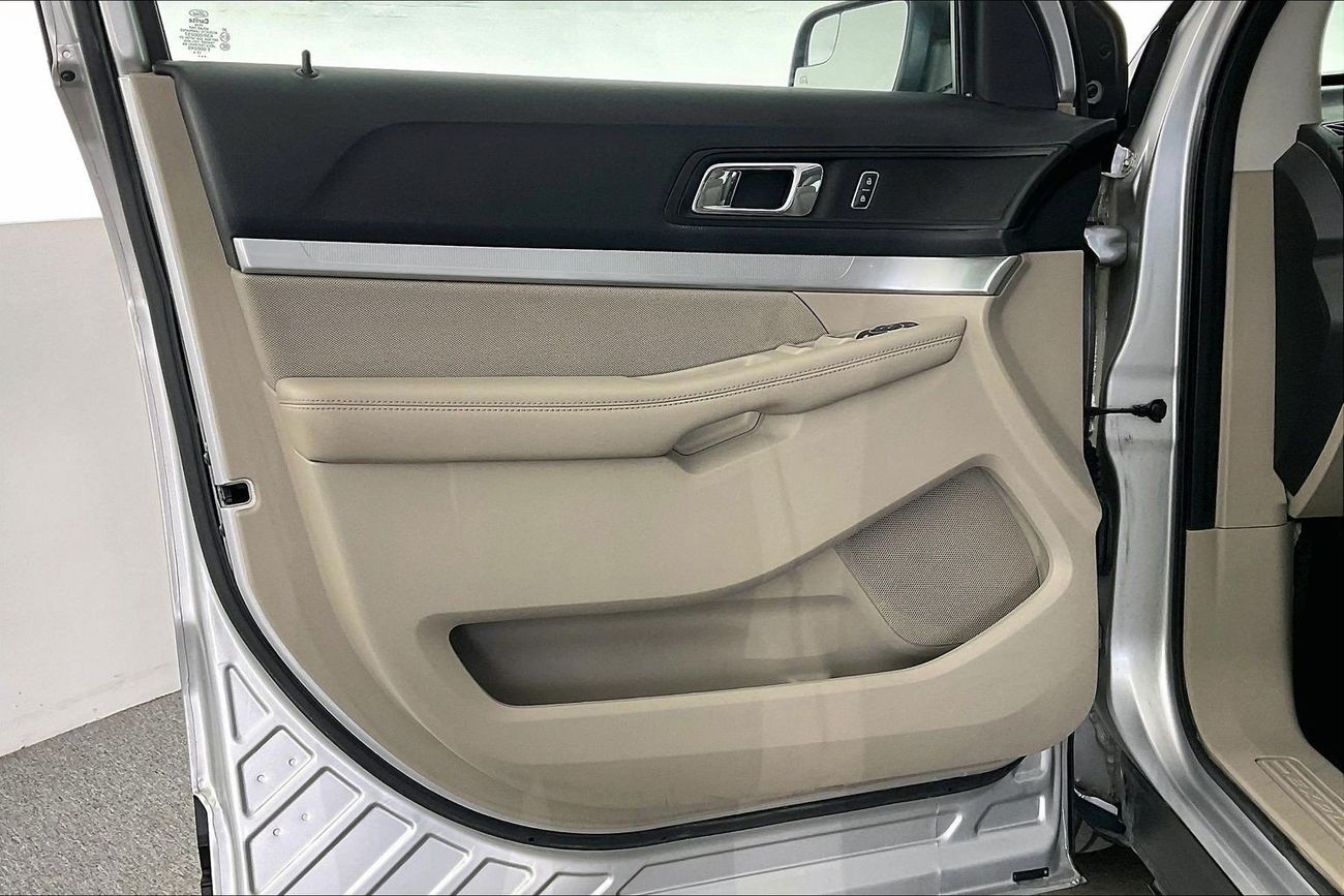 فورد إكسبلورر XL / Standard | upto AED 20,000 Ramadan Discount | شامل الضمان | 0 ﺪﻔﻋﺓ ﺃﻮﻟﻯ