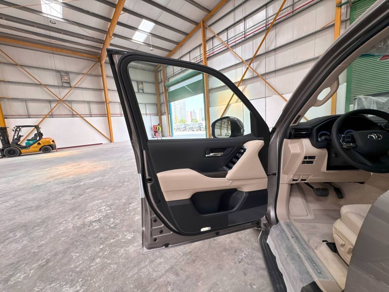 Toyota Land Cruiser 2025 Toyota Land Cruiser LC300 VXR (Full-Option without Radar) 3.3L V6 TW Twin Turbo Diesel A/T 4WD