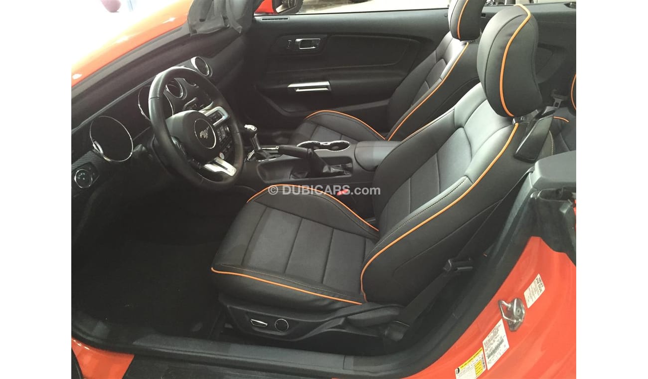 Ford Mustang Mustang V6 Cabriolet - 2015