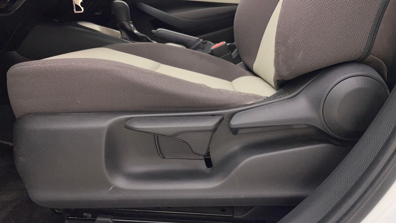 تويوتا كورولا XLI 1.6 | بدون دفعة مقدمة | اختبار القيادة في المنزل