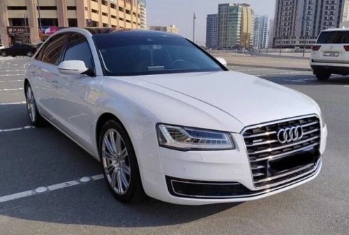 أودي A8