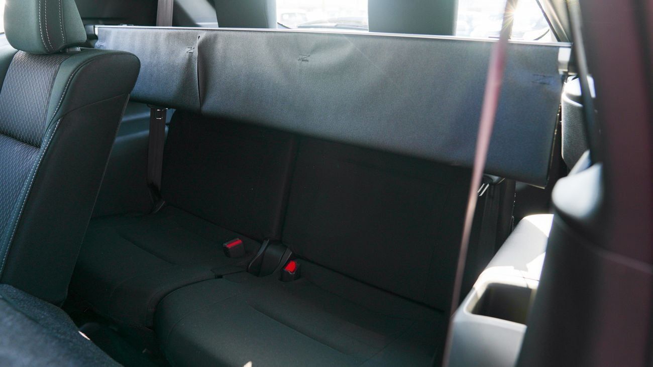 Mitsubishi Outlander Brand New 2026 Mitsubishi Outlander Medium Line (G05) 2.5L | 7-Seater SUV | GCC Spec | Export Only