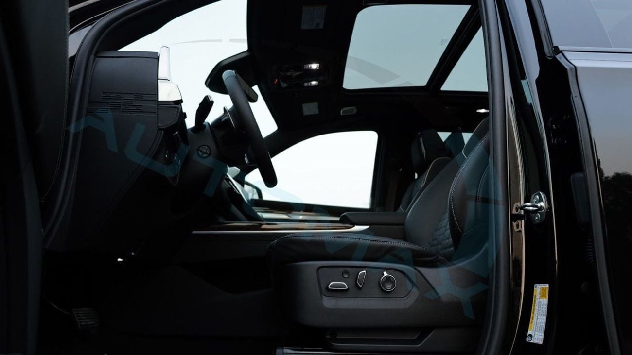 كاديلاك إسكالاد 600 Sport Platinum V8 6.2L 0Km 2025 With 5 Years Or 200,000 Km Warranty @Official Dealer