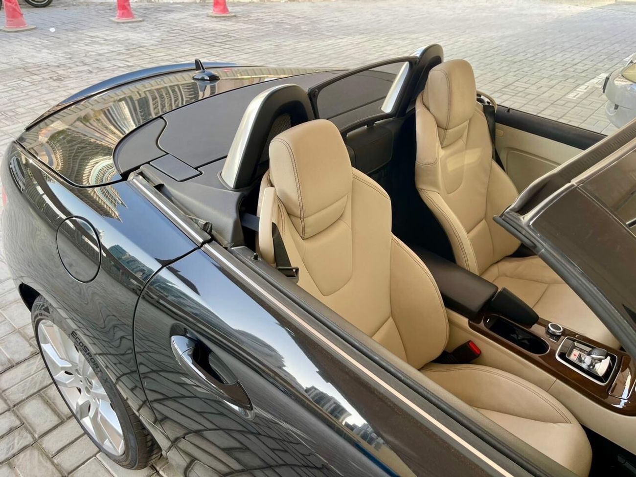 مرسيدس بنز SLC 300 Std 2.0L