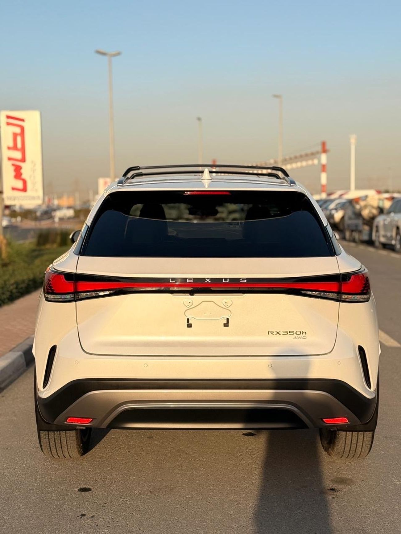 Lexus RX350h Hybrid Base 2.5L Hybrid premium 2.5L AWD