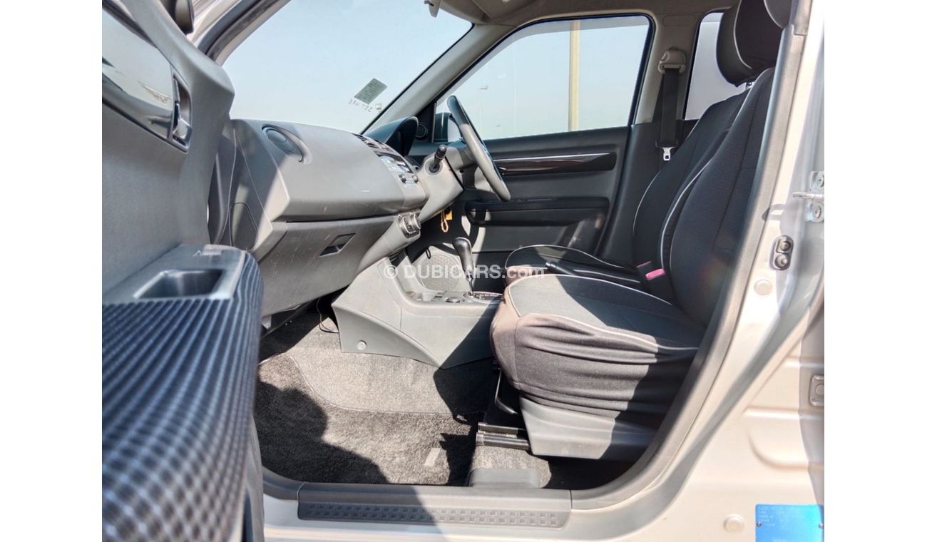 سوزوكي سويفت SUZUKI SWIFT RIGHT HAND DRIVE (PM1278)