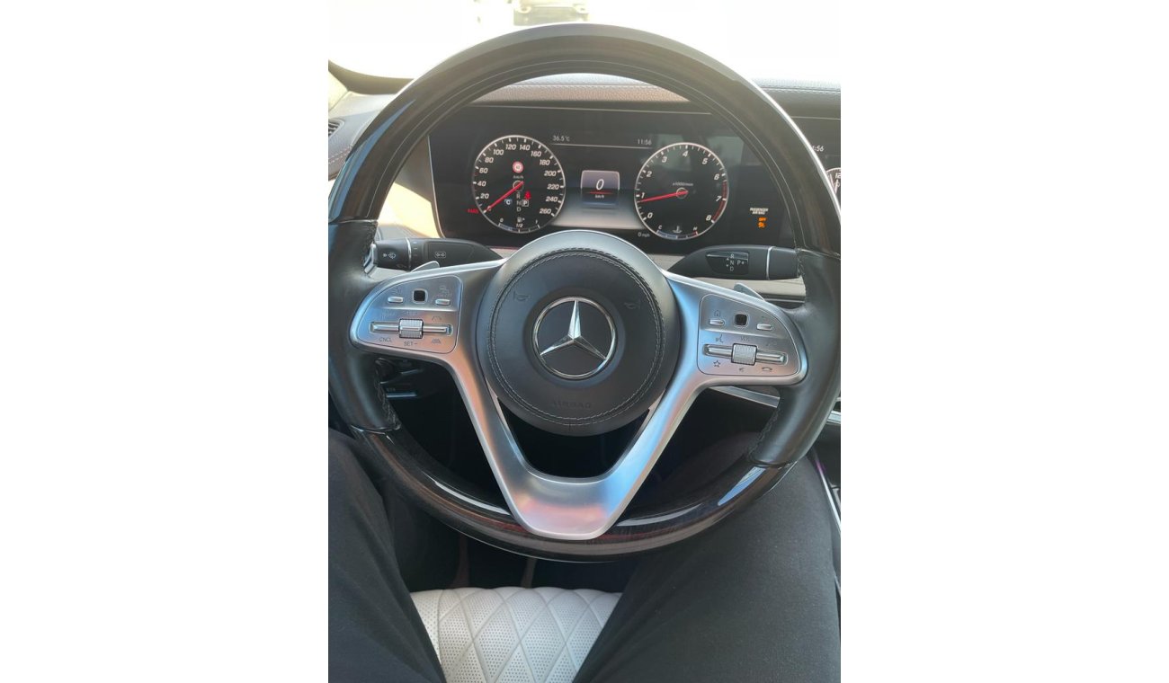Mercedes-Benz S 560
