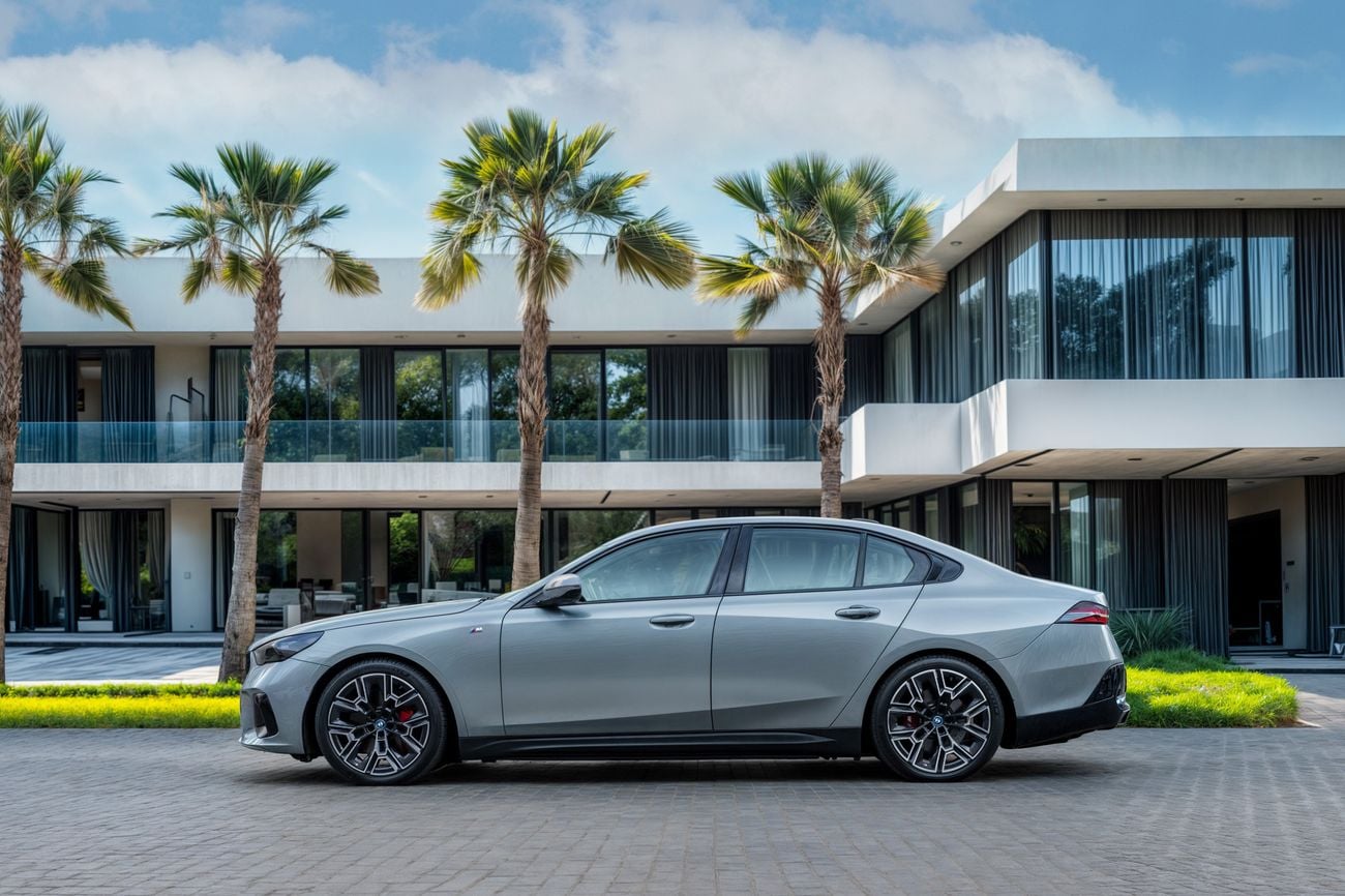 BMW i5 i5 M40 | 4,211 P.M | 0% Downpayment | BMW i5 | Agency Warranty