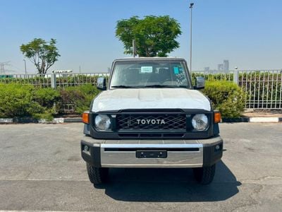 Toyota Land Cruiser 70 LC76 LX