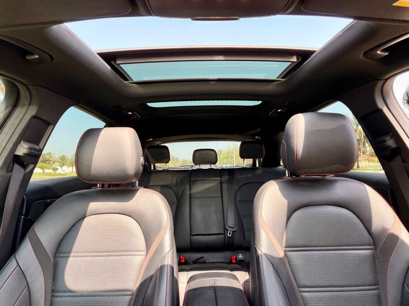 Mercedes Benz GLC 300 4MATIC