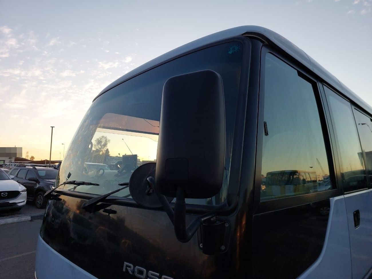 Mitsubishi Rosa MITSUBISHI ROSA BUS RHD 2004 MODEL 5.2 L DIESEL MANUAL(PM00455)