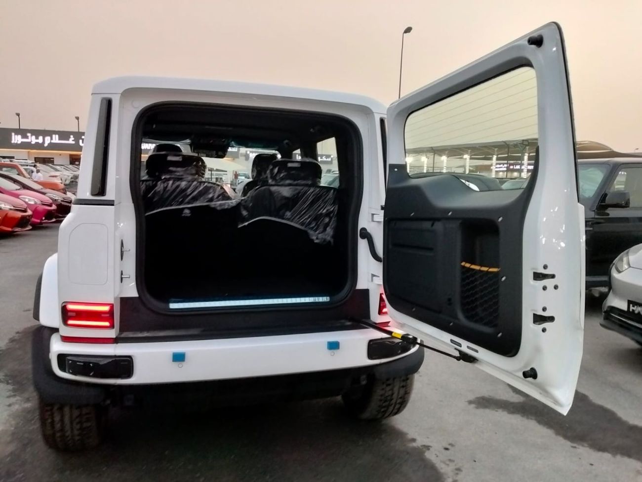 Chery iCar V23 Chery iCar V23 Chery Icar V23 High-End Edition 4WD - White