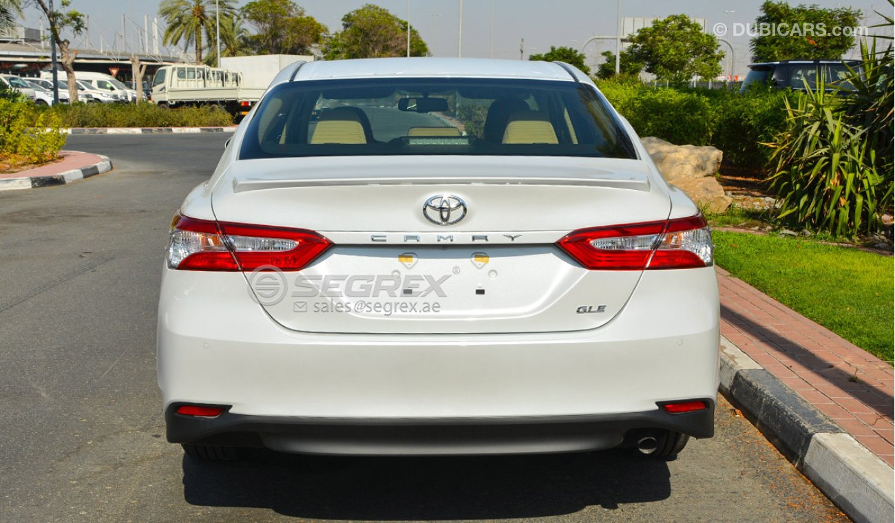 Toyota Camry 2.5 GLE 2020YM  Sunroof, Power Seats, Smart Key, Rear Camera