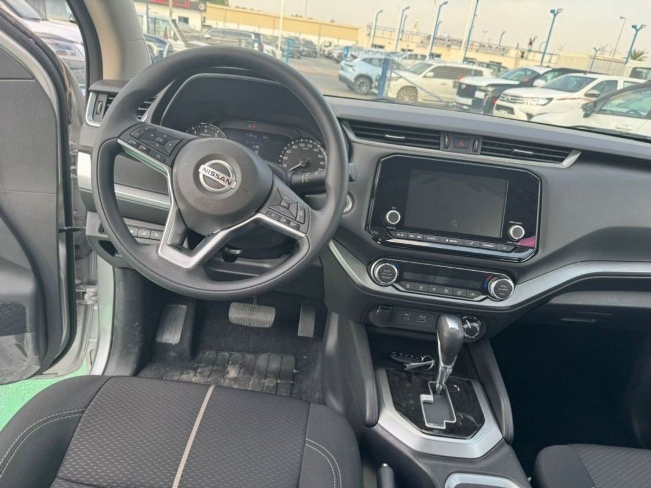 نيسان إكستيرا 2.5L PETROL TITANIUM 4WD 2023 GCC