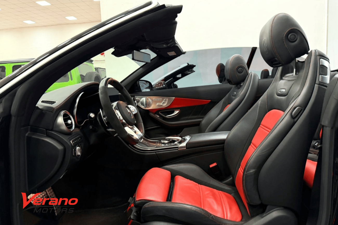 مرسيدس بنز C 63S AMG Std 4.0L (4 Seater)