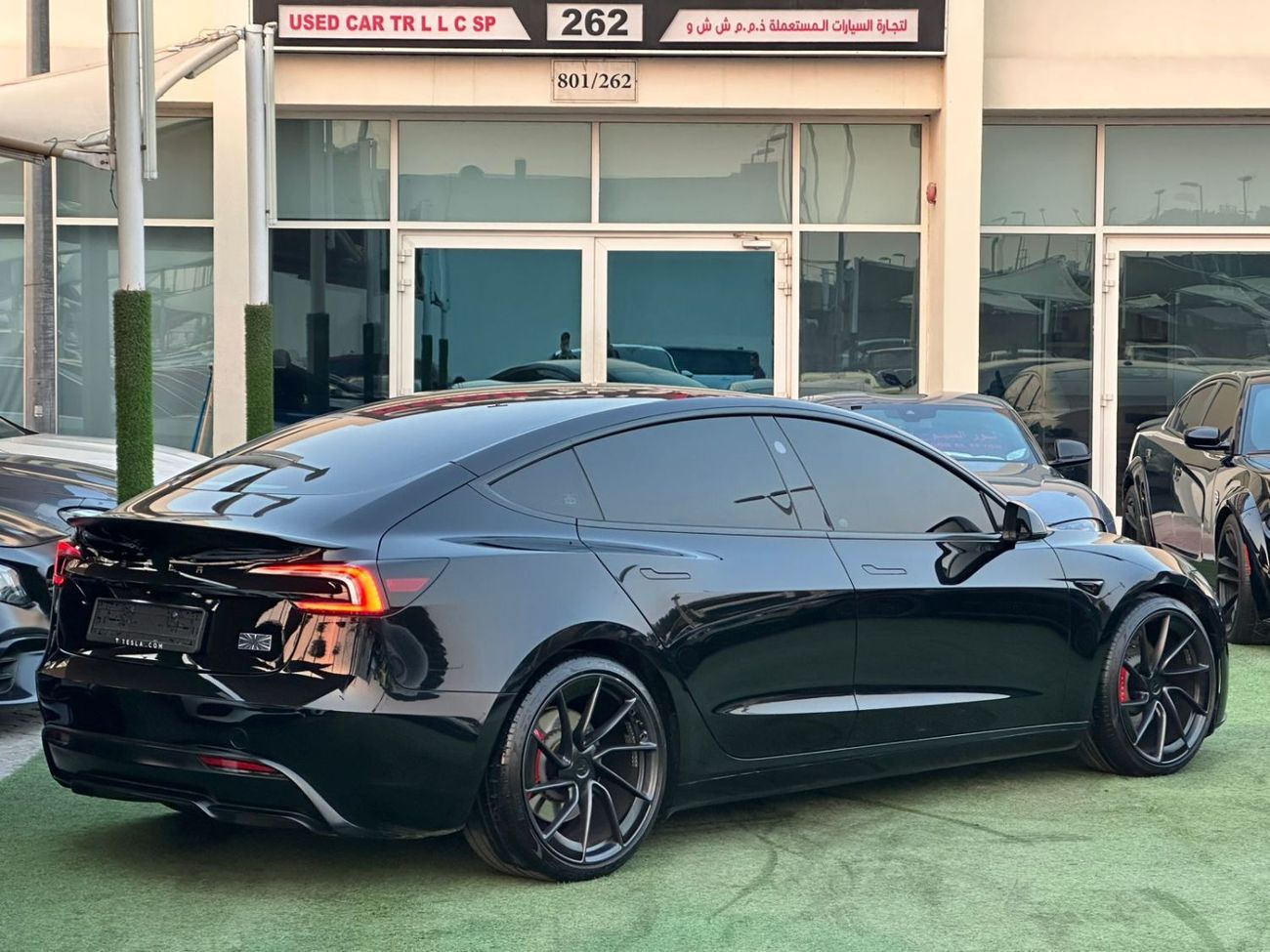 Tesla Model 3 Performance (AWD) TESLA MODEL 3 PERFORMANCE GCC 2024 Contract Service ( Under Warranty ) Original Pa