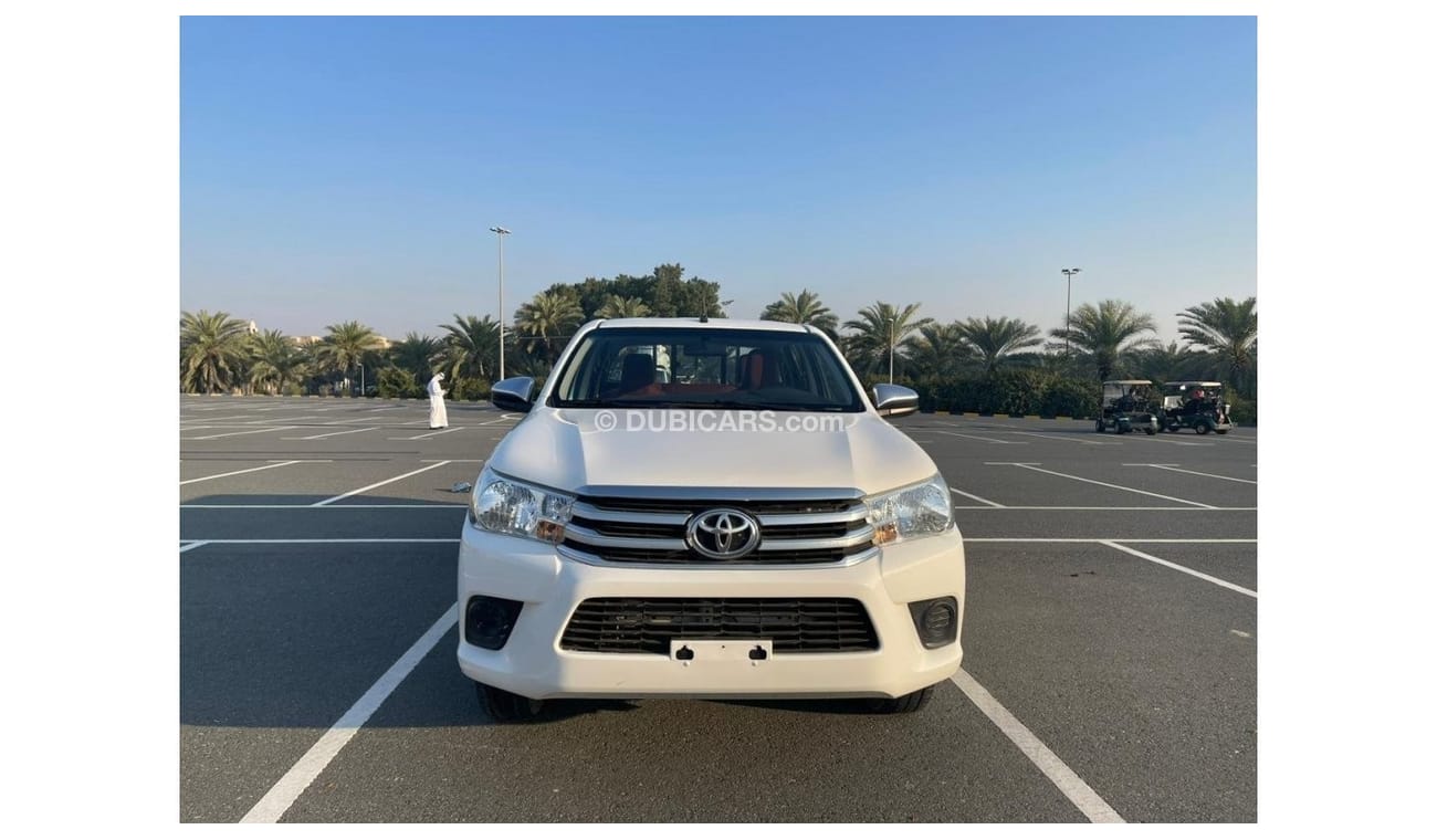 تويوتا هيلوكس ‏TOYOTA HILUX   GL   (GCC SPEC) -2020 - VERY GOOD CONDITION