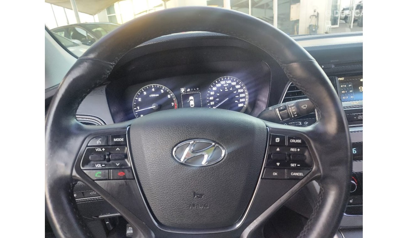 Hyundai Sonata Hyundai sonata full option original pent good condition