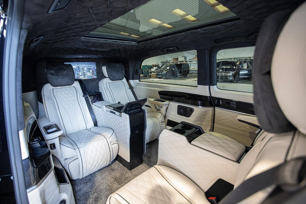 مرسيدس بنز V 300 Senzati GCC VIP Mercedes-Benz Approved Conversion