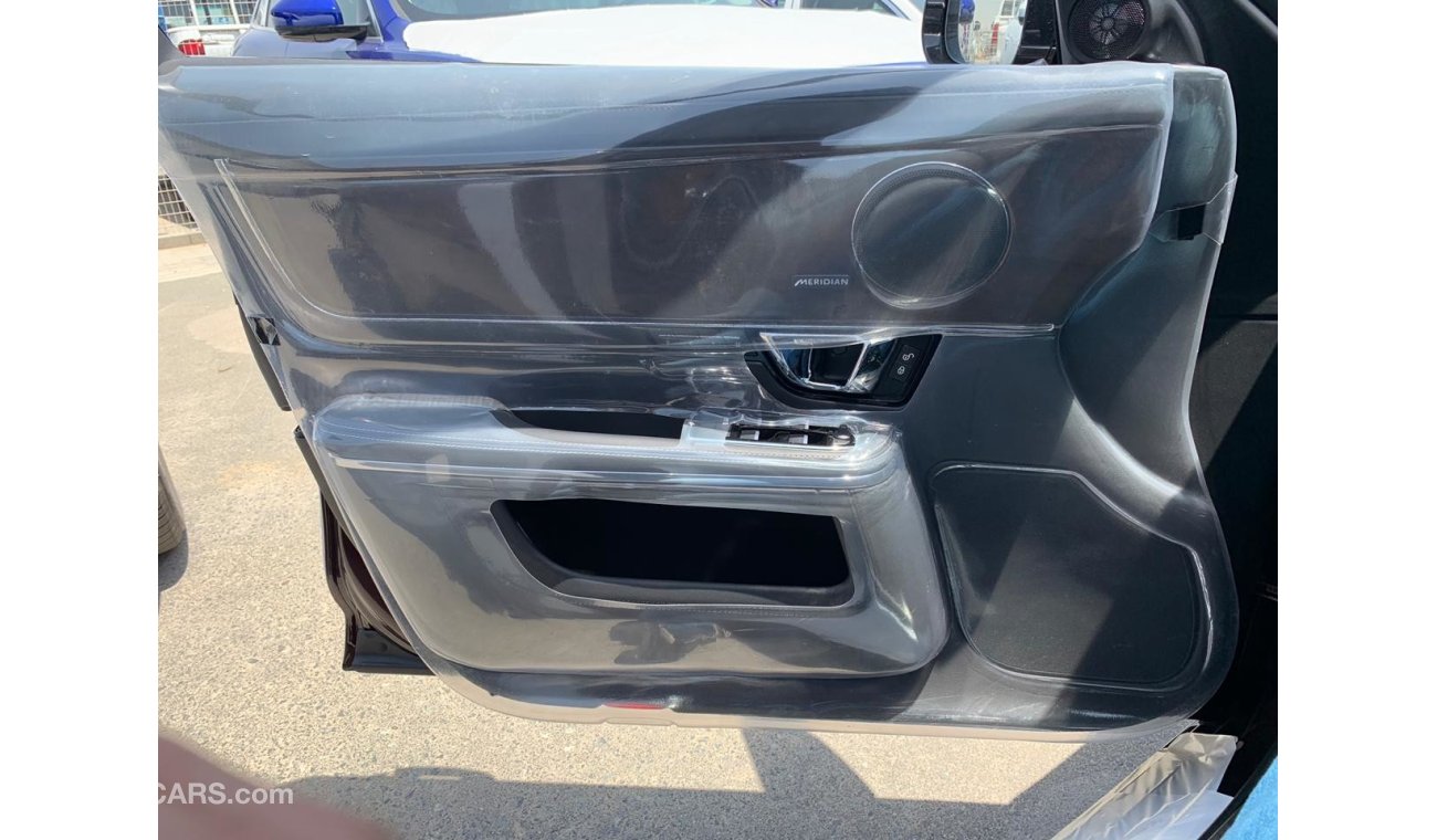 جاكوار XJ 3.0 V6 S/C LWB AWD Aut.