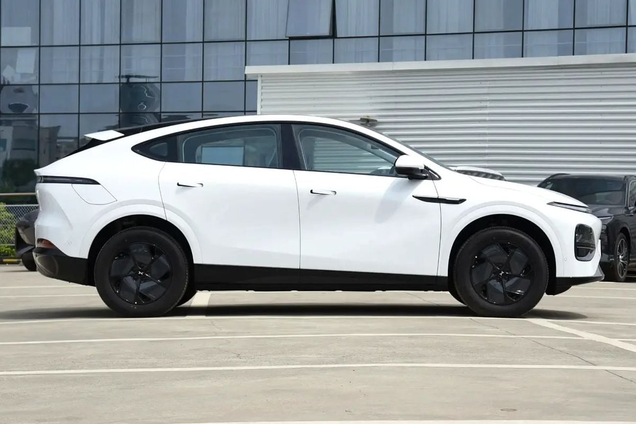 اكس بنغ G6 RWD Long Range Long Range - Chinese Specs (EV Range 725KM)