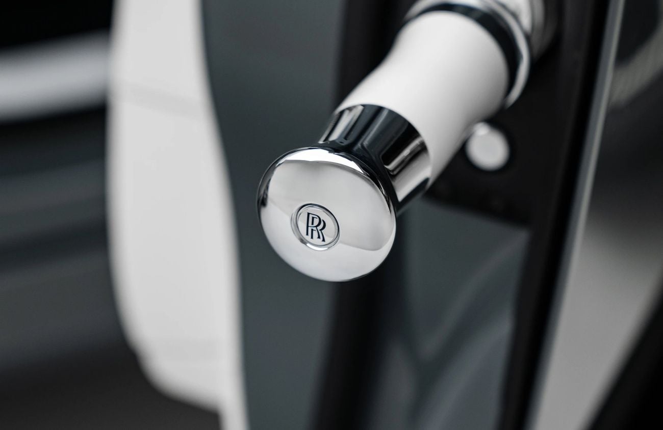 رولز رويس كولينان 6.75L V12 Twin-Turbocharged Engine | Warranty