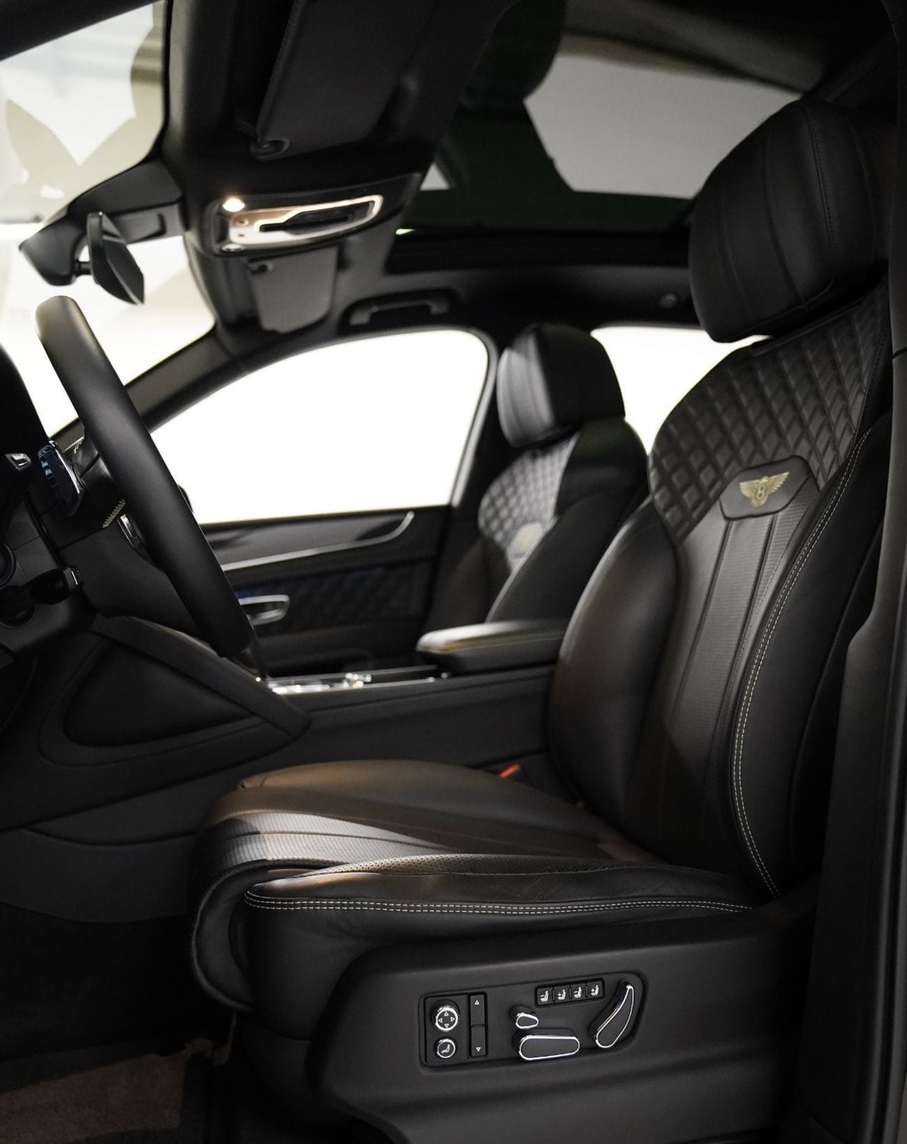 Bentley Bentayga Bentayga 4.0T 2021 Bentley Mulliner Blackline, Warranty, Full Bentley Service History, Fully Loaded,