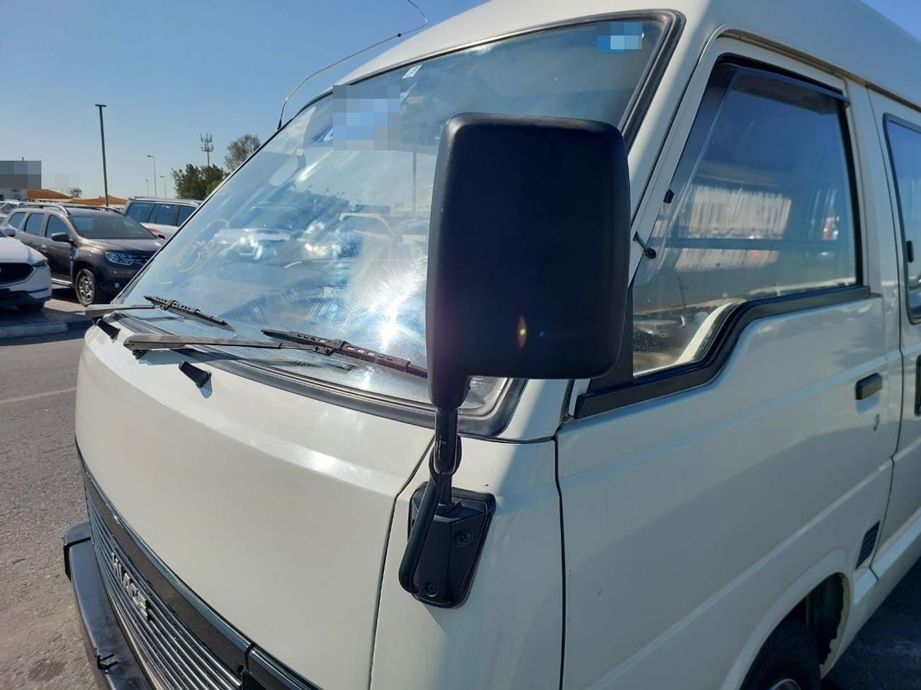 تويوتا هاياس TOYOTA HIACE VAN RHD 1986 MODEL 2.4 L DIESEL MANUAL(PM03751)