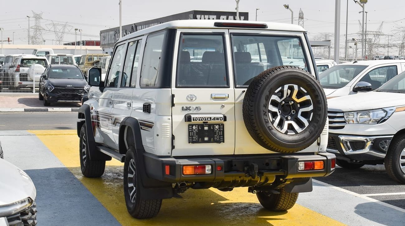 Toyota Land Cruiser 70 4.0L V6 A/T