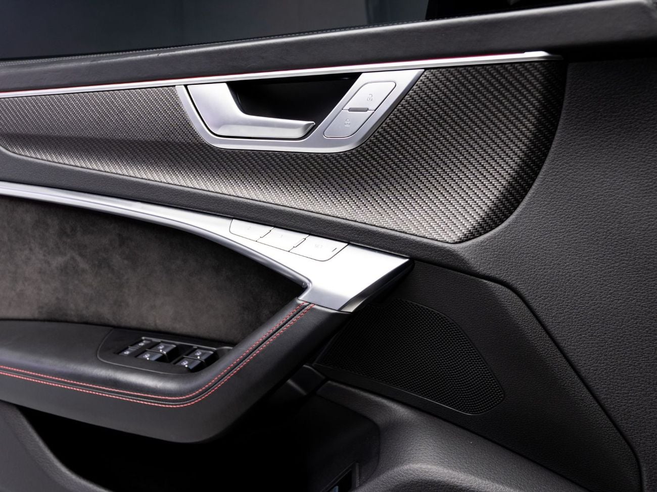 أودي RS6 BUY NOW, PAY 2027 | THE BLACKLINE STANDARD | June 2028 Audi Warranty, GCC
