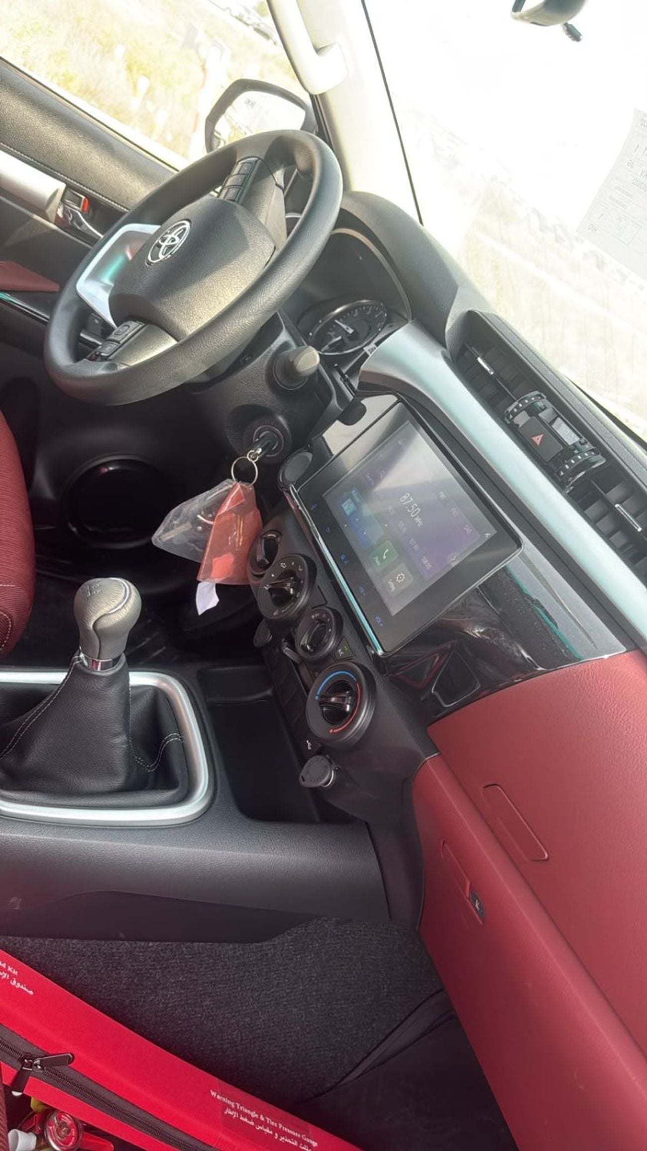 Toyota Hilux SR5 manual transimtion
