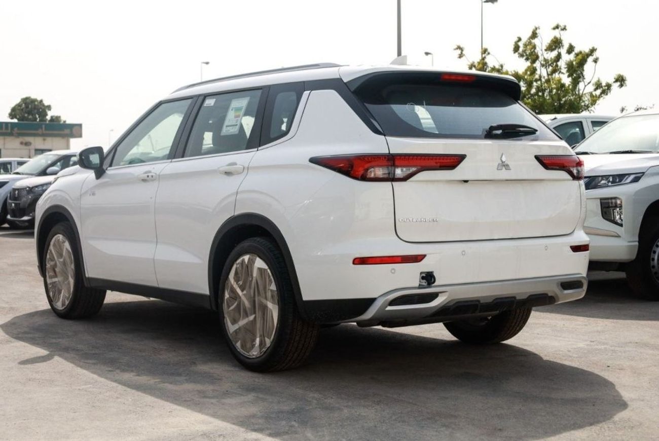 Mitsubishi Outlander OUTLANDER 2.5L 4WD WHITE 2025