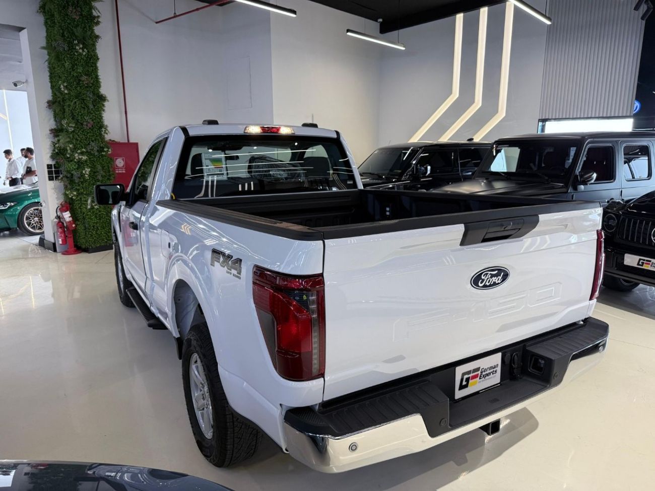فورد F 150 XLT 5.0L Single Cab Utility (3 Seater) 2024 F150 FX4 One Cabin - 5 years warranty -5 years service c