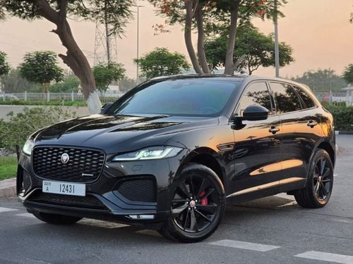 Jaguar F-PACE R-DYNAMIC HSE P250 Jaguar F-Pace R-Dynamic 2022 GCC Specs - Full Service History Excellent Condition