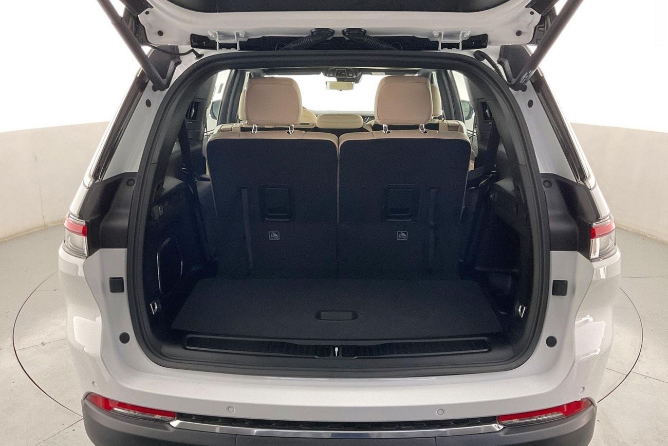 Jeep Cherokee Limited Plus | 1 year free warranty | 0 Down Payment