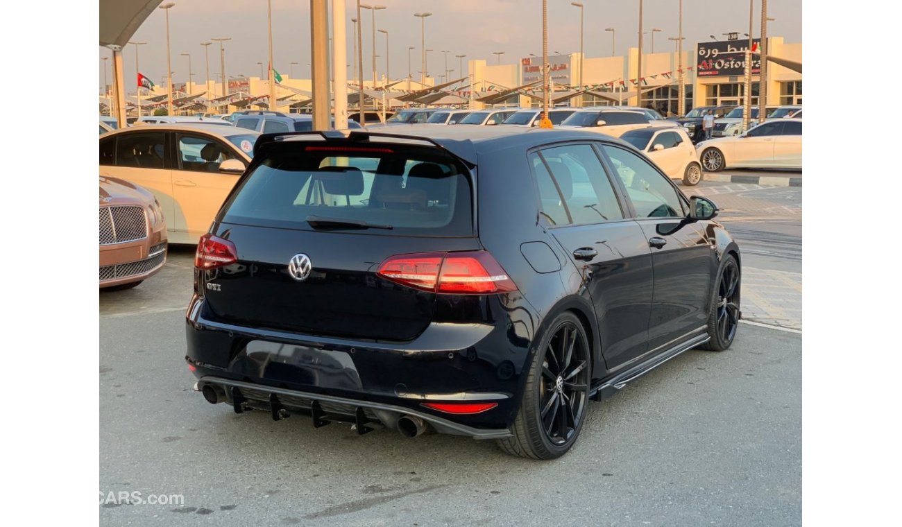 فولكس واجن جولف Volkswagen Golf GTI_Gcc_2014_Excellent_Condition _Full option