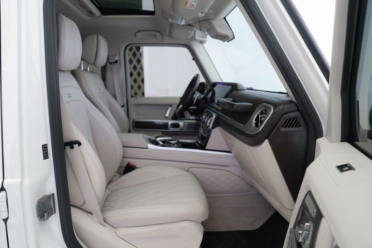 Mercedes-Benz G 63 AMG Std 4.0L