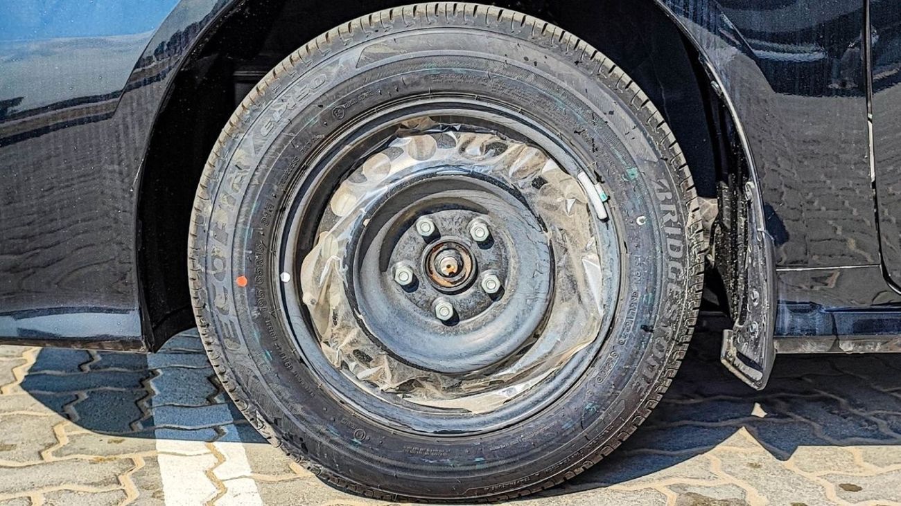 تويوتا كورولا TOYOTA COROLLA 1.6L BAISCK