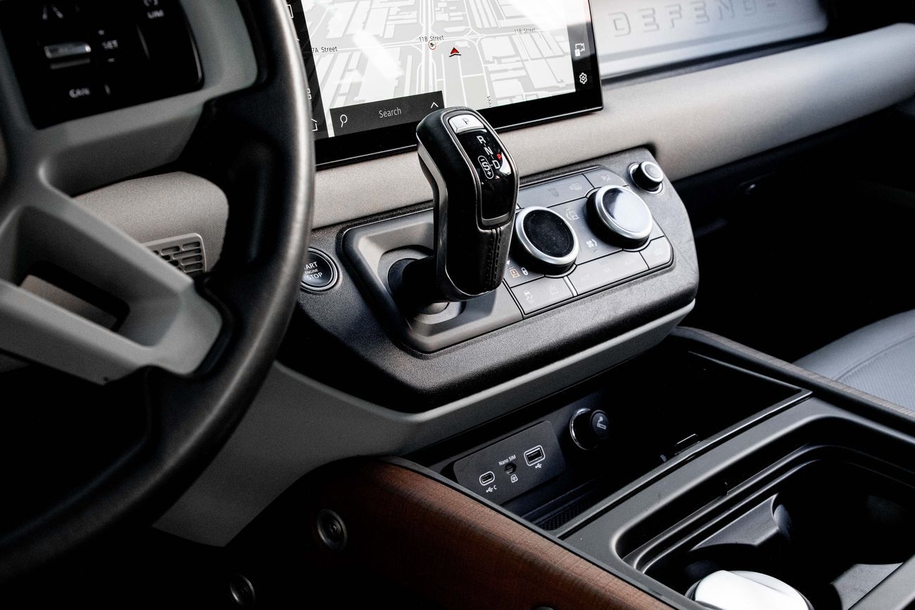 لاند روفر ديفندر Defender 110 SE P400 | 5,778 P.M | 0% Downpayment | Land Rover Warranty!