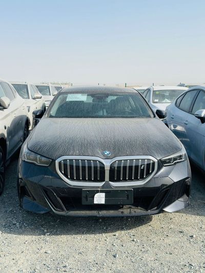 BMW i5 EDRIVE40 M SPORT eDrive40L M Sport Package