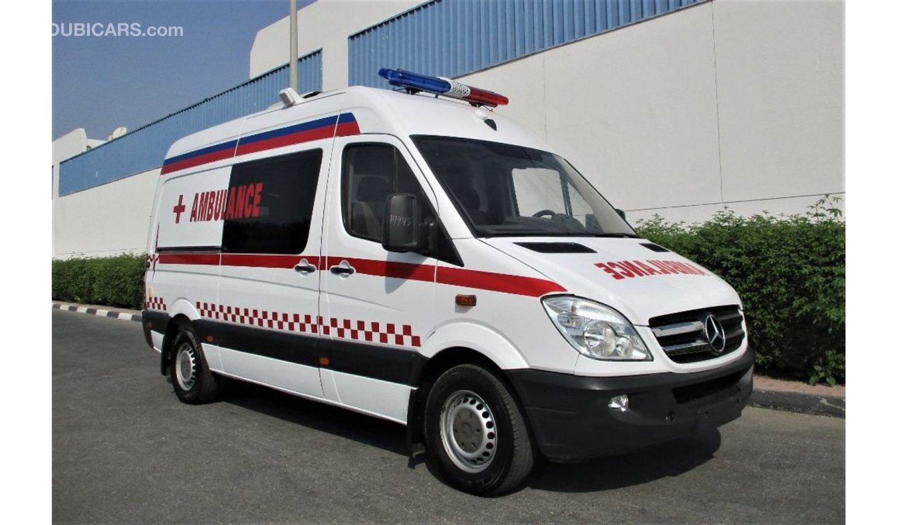 Mercedes-Benz Sprinter MERCEDES SPRINTER 2011 UMBULANCE ,GULF SPACE FULL AUTOMATIC