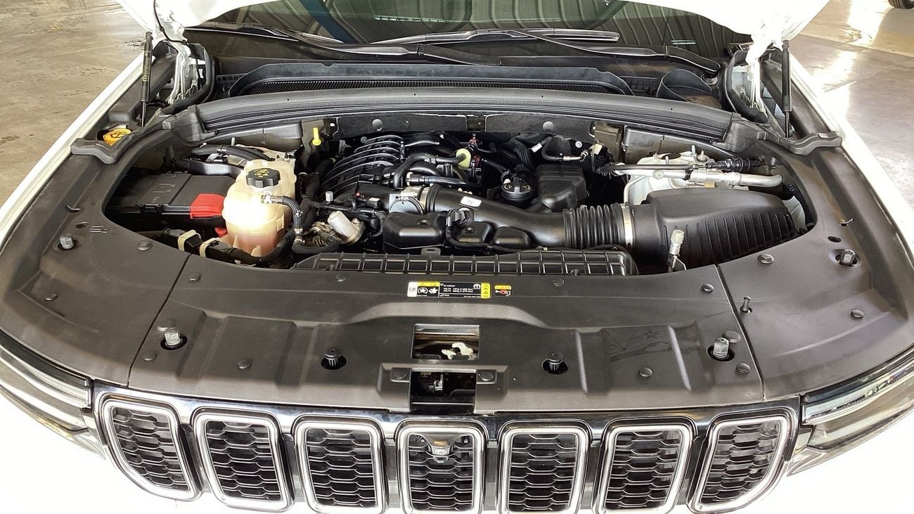 جيب جراند شيروكي 3.6 L LIMITED PLUS 3 ROW 4WD AUTO | شامل الضمان | 0 ﺪﻔﻋﺓ ﺃﻮﻟﻯ