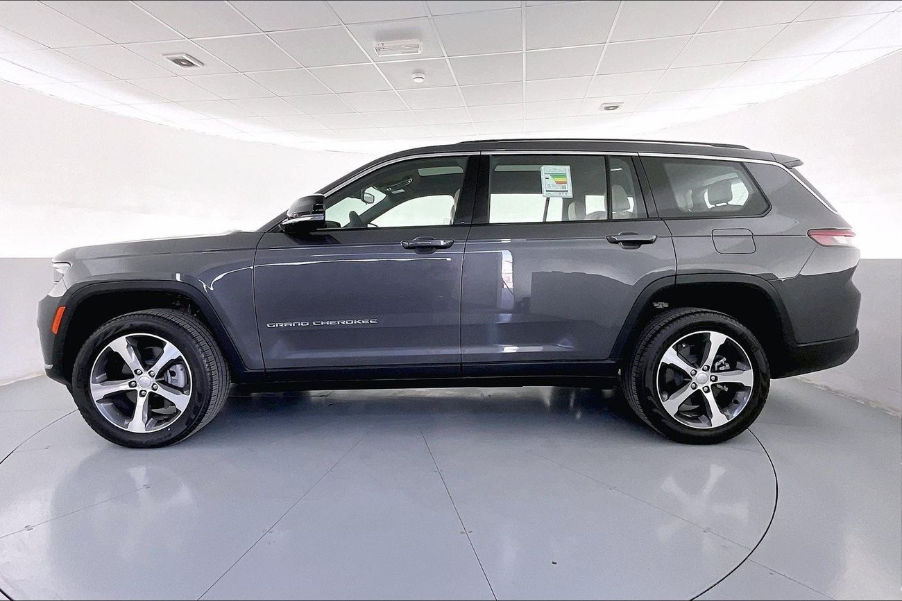 Jeep Cherokee Limited | 1 year free warranty | 1.99% financing rate | Flood Free