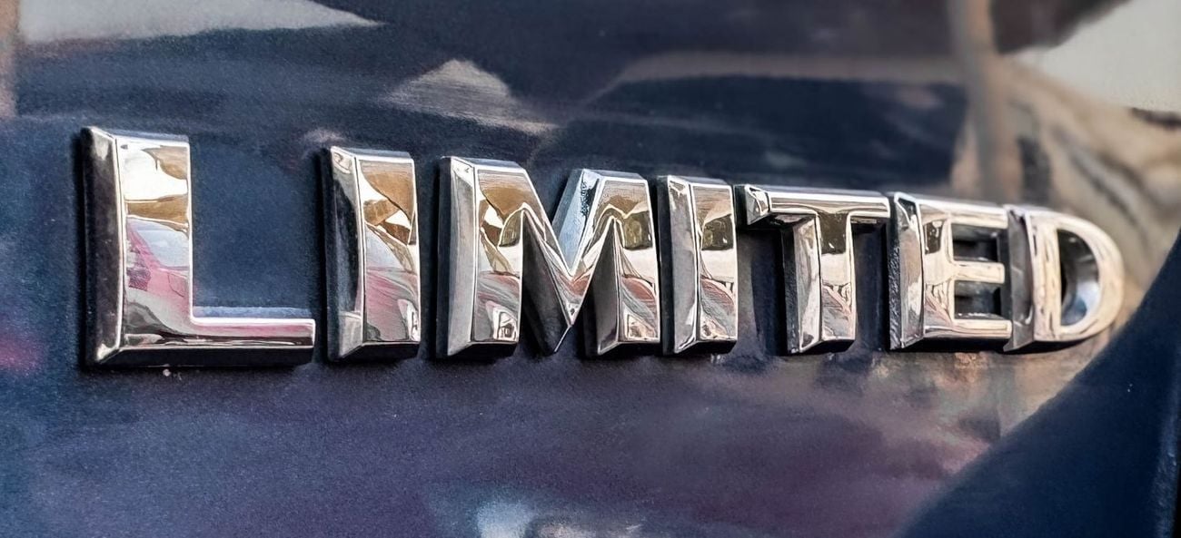 Jeep Grand Cherokee Limited 3.6L Jeep Grand Cherokee Limited 3.6 L | 2021 Model, GCC | Excellent Condition | P.M 1,367