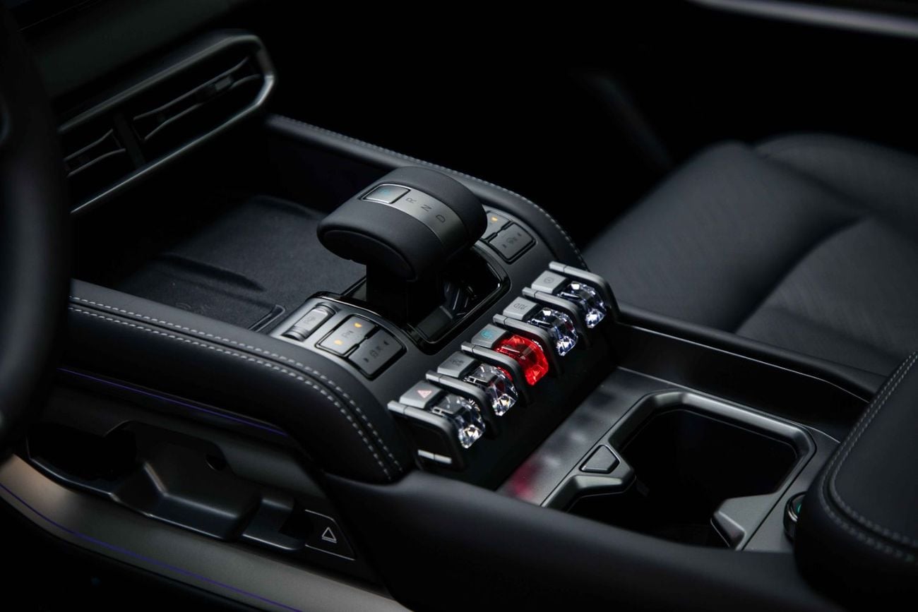 BYD Leopard Titanium 3 ID Ultra - White Inside Black | Export Only