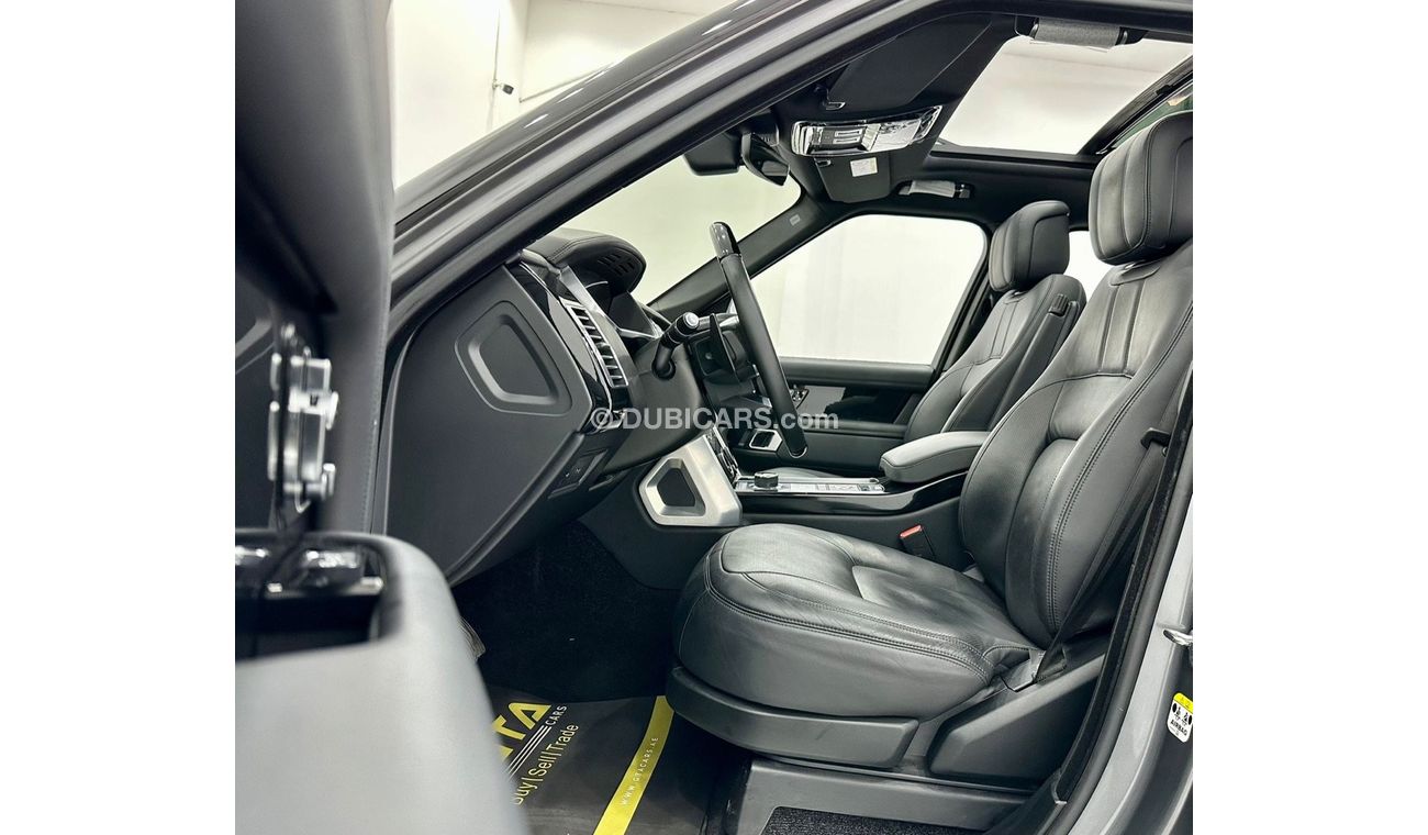 لاند روفر رينج روفر 2019 Range Rover Vogue 380PS, Jan 2024 Range Rover Warranty, Full Range Rover Service History, GCC