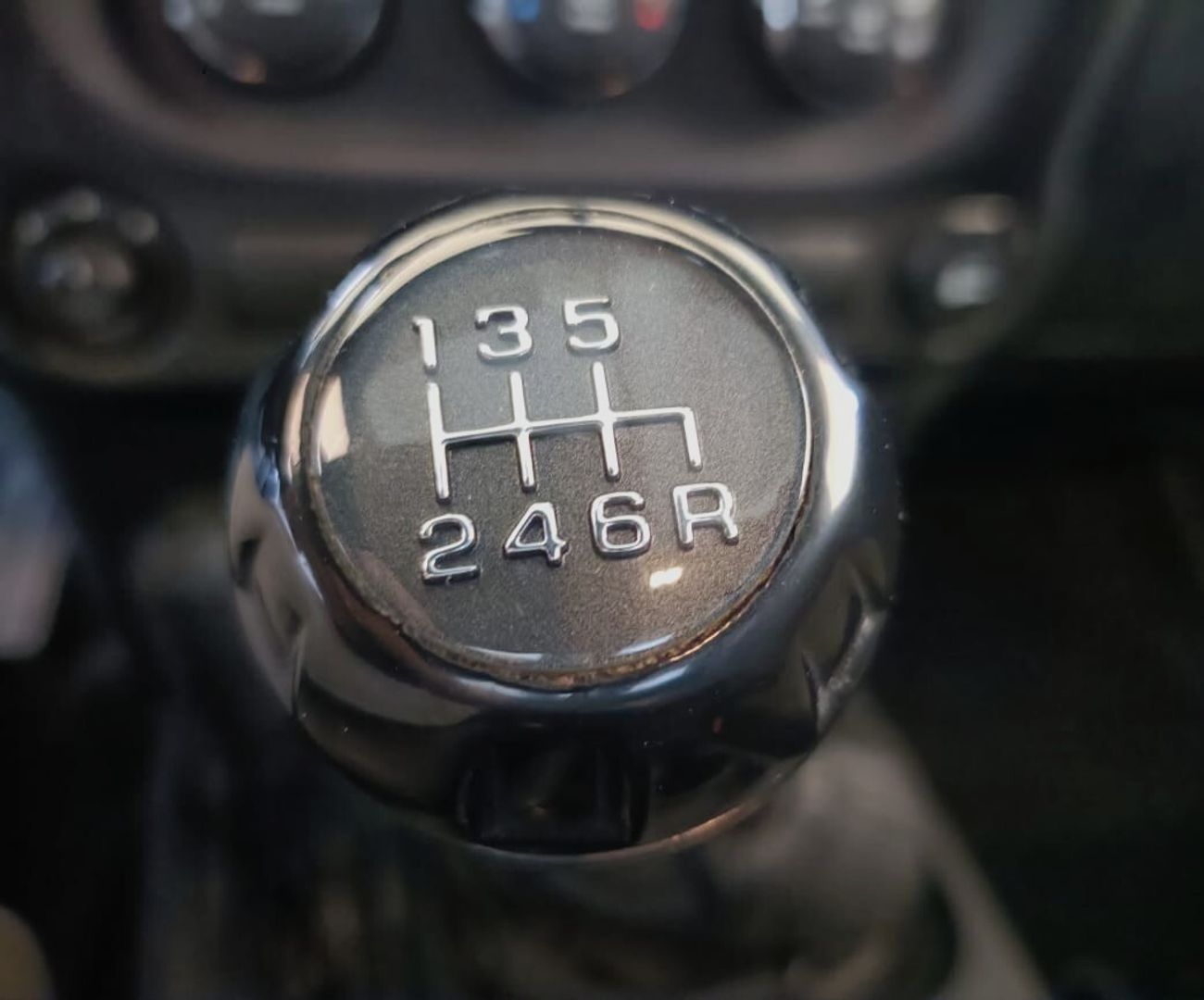 Jeep Wrangler 3.6L M/T