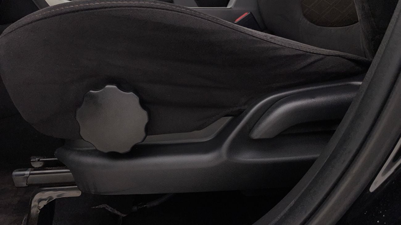 ميتسوبيشي إكسباندر كروس PREMIUM 1.5 | بدون دفعة مقدمة | اختبار القيادة في المنزل